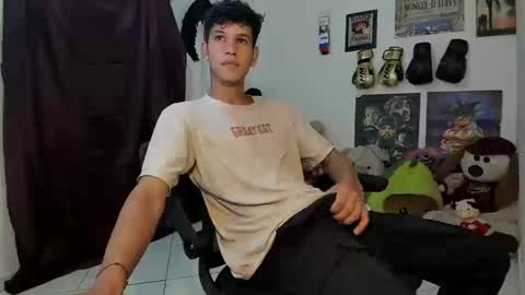 Snapshot of brandonstonexl chatting on 03.13.26 Brandon Stone online show from 03.13.26