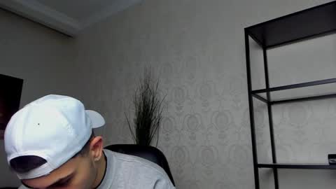 BrandonTateX online show from 12.04.24