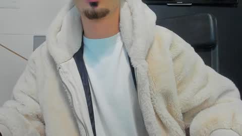 Snapshot of brandontatex chatting on 01.10.26 BrandonTateX online show from 01.10.26