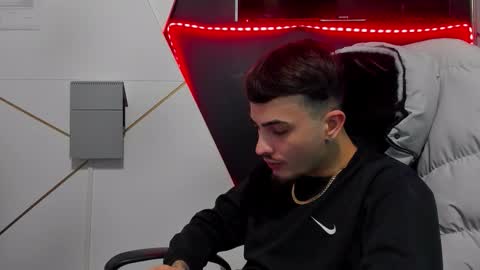 Snapshot of brandontatex chatting on 02.26.26 BrandonTateX online show from 02.26.26