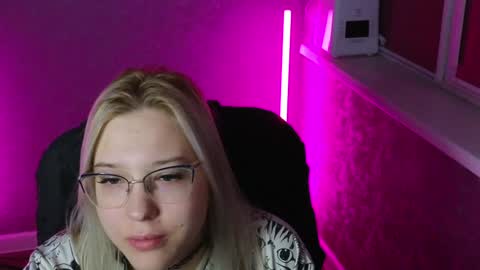 Belle  online show from 12.22.24