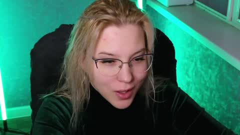 Belle  online show from 12.25.24