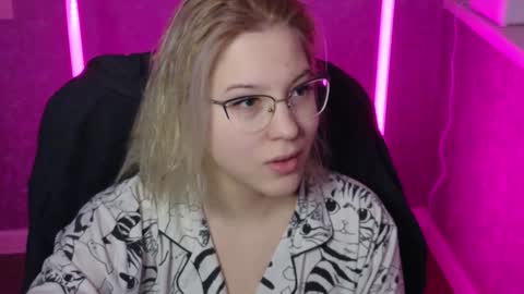 Belle  online show from 01.22.25