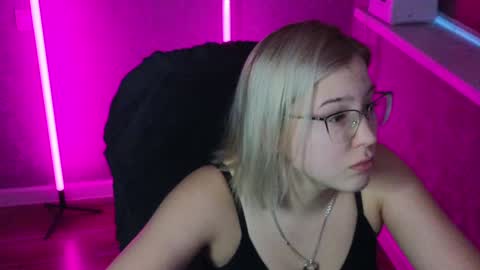 Belle  online show from 02.01.25