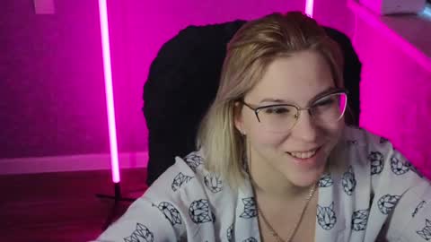 Belle  online show from 02.02.25