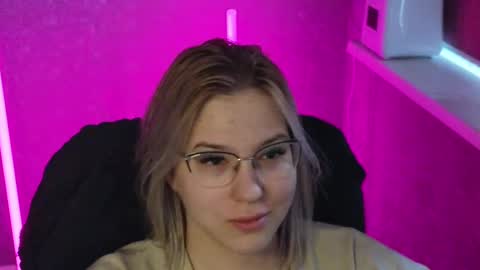 Belle  online show from 03.10.25