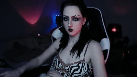 Snapshot of brandy_queen chatting on 03.23.26 Aurorabut ur dad just calls me Rory online show from 03.23.26