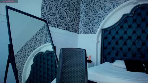 I am your sweet whore online show from 02.11.25