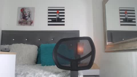 Vanesa online show from 02.11.26