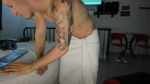 Instagram             twitter BRAN LOPEZ  online show from 09.10.25