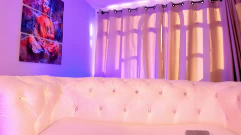 Snapshot of brann_tadzio chatting on 12.01.25 online show from 12.01.25