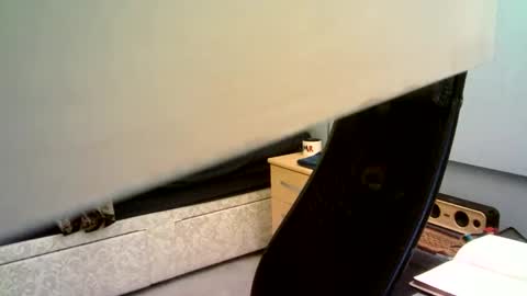 Bratdownunder online show from 11.08.25