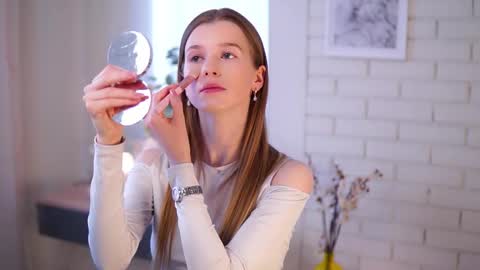 Snapshot of brave_journey chatting on 03.03.25 Eli online show from 03.03.25