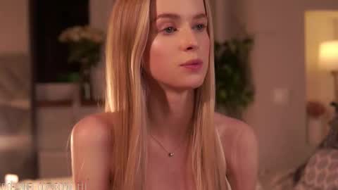 Snapshot of brave_journey chatting on 10.03.25 Eli online show from 10.03.25