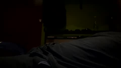 Snapshot of bravo323 chatting on 09.25.25 bravo323 online show from 09.25.25