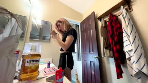 Snapshot of bray19509 chatting on 12.14.25 bray19509 online show from 12.14.25