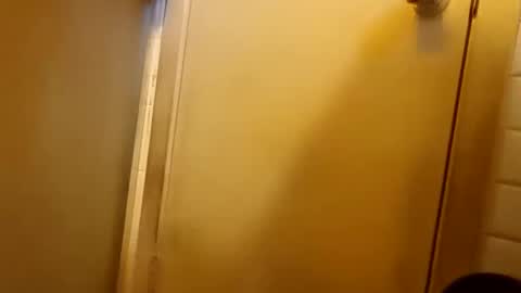 Snapshot of brazilfit420 chatting on 02.16.25 hard like rock online show from 02.16.25