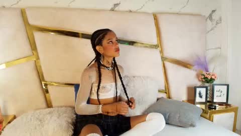 Bree Hills online show from 10.02.25