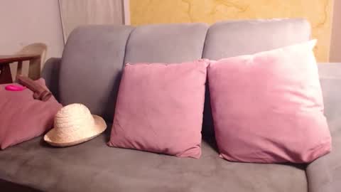 Snapshot of breestaarrs chatting on 12.13.24 Valentina online show from 12.13.24