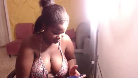 Snapshot of breestaarrs chatting on 02.24.25 Valentina online show from 02.24.25