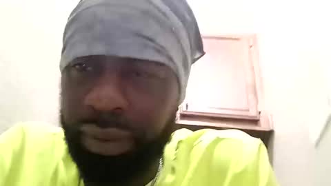 Snapshot of breeze316 chatting on 09.12.25 breeze316 online show from 09.12.25