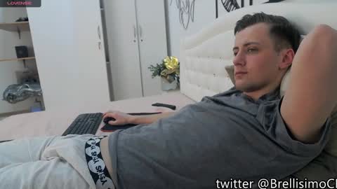 Snapshot of brell_line chatting on 03.02.25 Brelland online show from 03.02.25