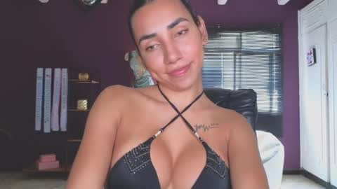 brendaaguerra online show from 01.06.25