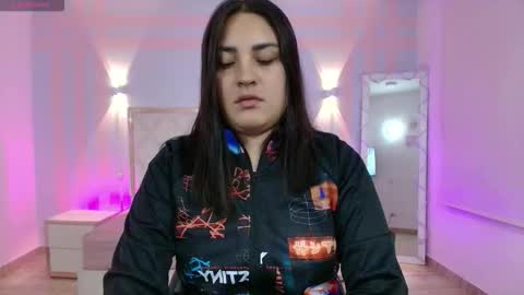 BRENDDA  online show from 11.04.25