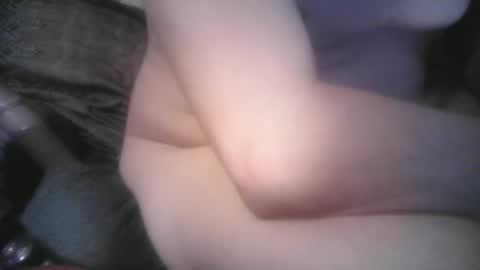 Snapshot of bri20fu chatting on 07.07.26 raining down on me online show from 07.07.26