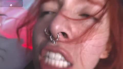 Snapshot of bri_von_dhara_ chatting on 11.13.25 Bri online show from 11.13.25