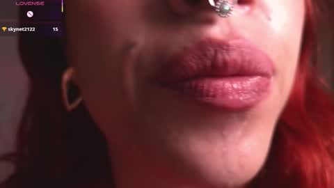 Snapshot of bri_von_dhara_ chatting on 01.12.26 Bri online show from 01.12.26