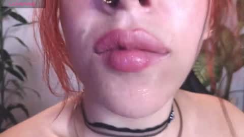 Snapshot of bri_von_dhara_ chatting on 02.08.26 Bri online show from 02.08.26