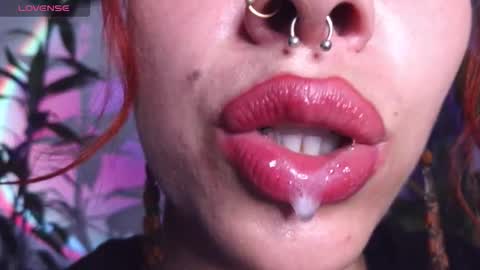 Snapshot of bri_von_dhara_ chatting on 02.17.26 Bri online show from 02.17.26