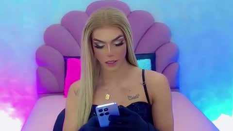 Snapshot of briana_sex32 chatting on 01.05.25 BRIANA online show from 01.05.25