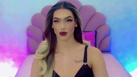 Snapshot of briana_sex32 chatting on 01.15.25 BRIANA online show from 01.15.25