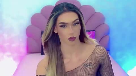 Snapshot of briana_sex32 chatting on 01.18.25 BRIANA online show from 01.18.25