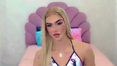 Snapshot of briana_sex32 chatting on 02.07.25 BRIANA online show from 02.07.25