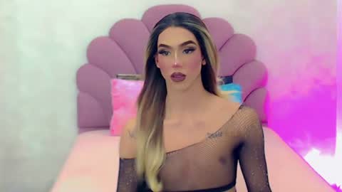 Snapshot of briana_sex32 chatting on 03.10.25 BRIANA online show from 03.10.25