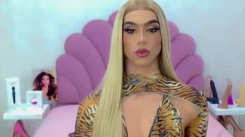 BRIANA online show from 02.15.26