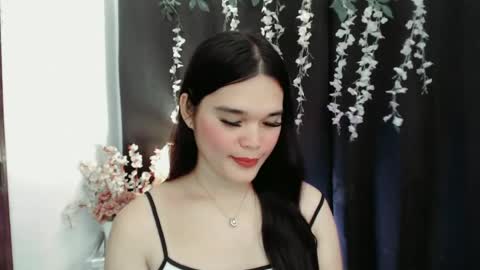 Snapshot of briana_sinclaire chatting on 06.11.26 Claire online show from 06.11.26