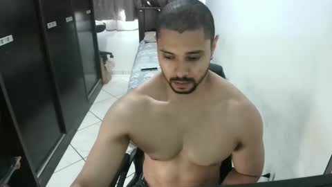 Snapshot of brianaries chatting on 12.15.25 brianaries online show from 12.15.25