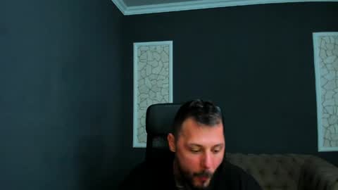 Snapshot of brianhunts chatting on 04.17.26 Brian online show from 04.17.26