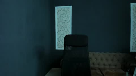 Snapshot of brianhunts chatting on 04.19.26 Brian online show from 04.19.26