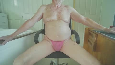 Snapshot of brianj_22 chatting on 12.17.25 Brianj 22 online show from 12.17.25