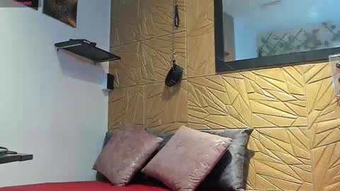 Brianna Chelsea  online show from 02.25.25