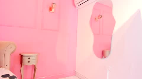 Brianna  online show from 12.12.24