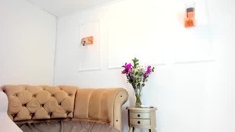 Brianna  online show from 02.21.25