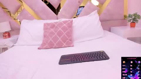 Brianna  online show from 09.10.25