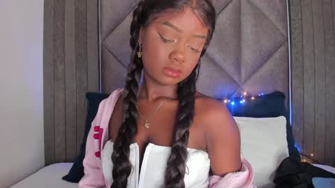 Snapshot of briannajackson_ chatting on 02.05.25 brianna online show from 02.05.25