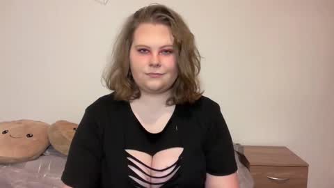 Snapshot of briannakiss21 chatting on 12.16.25 Brianna online show from 12.16.25